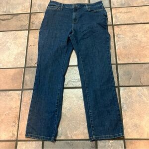 Classic Blue Denim Jeans LL Bean Relaxed Fit Women's Jeans Size 16 Regular Blue